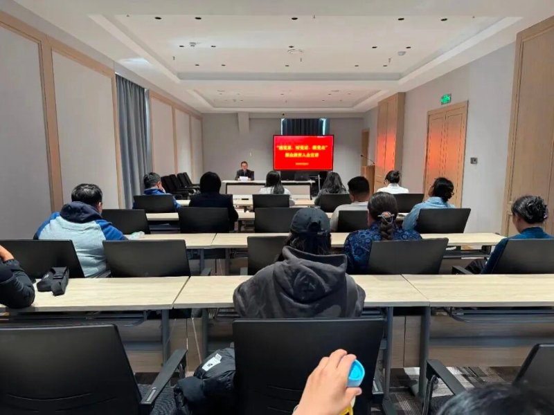 正蓝旗总工会多维发力传递党工温暖4.jpg